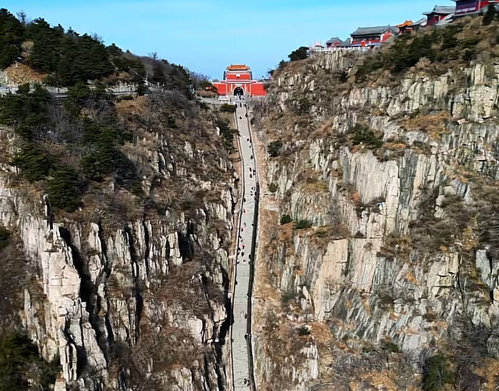 泰山十八盘