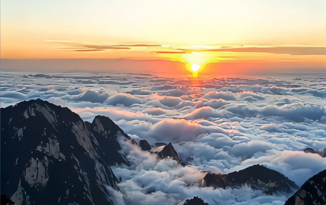华山日出